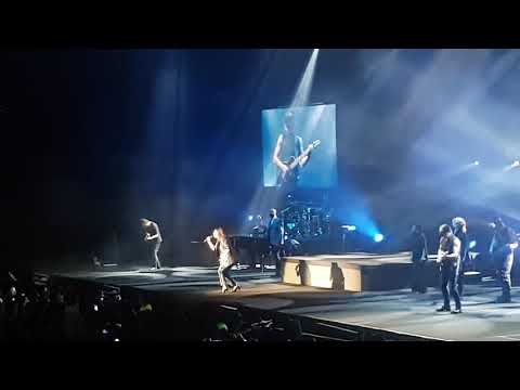 No river is wilder-En ausencia de ti-Cuando se ama Laura Pausini Arena CDMX 2018.